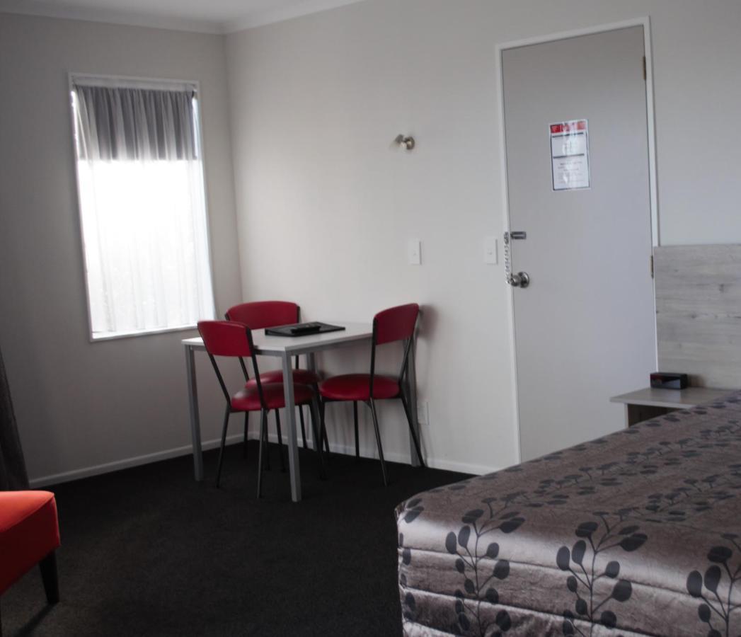 Carramar Motor Inn Palmerston North Exterior foto